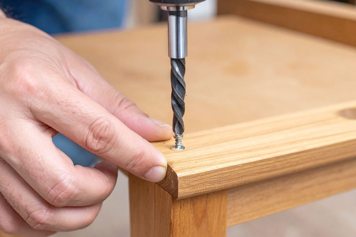 mobilya montajı için balıkesir firması sly servis